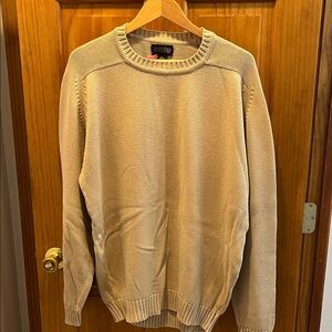 Lands End men’s tan cotton crew neck sweater.